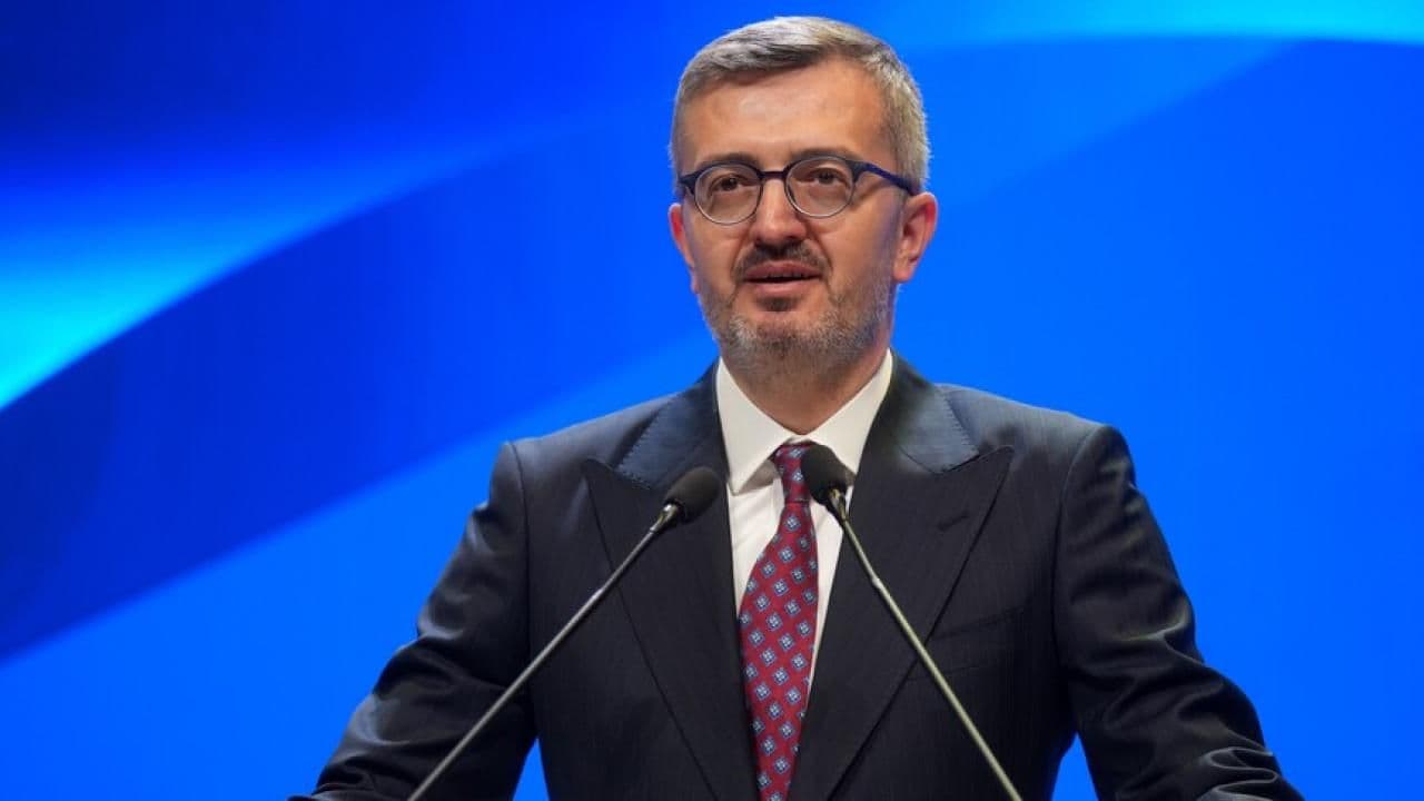 İletişim Başkanı Burhanettin Duran’dan Aliya İzetbegoviç’in Vefat Yıldönümünde Anlamlı Mesaj
