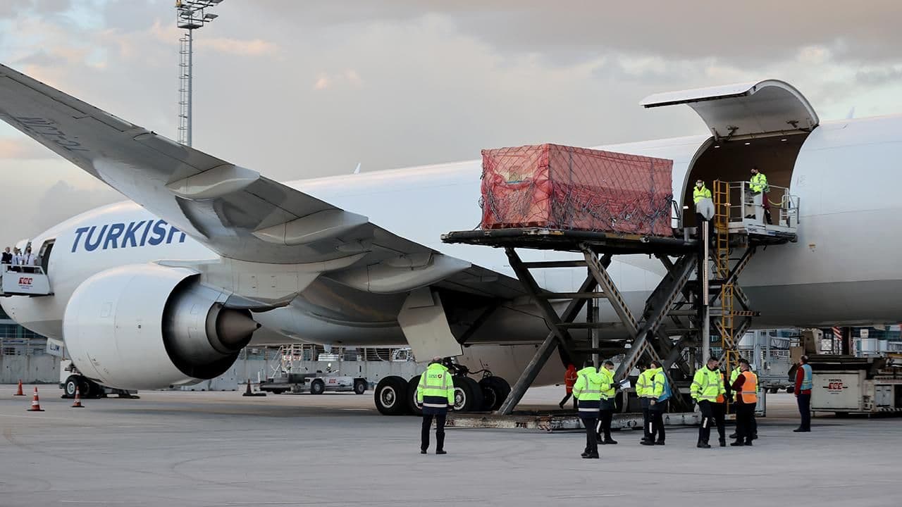 Mikro İhracat Kargolarında Hava Yolu Transit Süreçleri Kolaylaşıyor