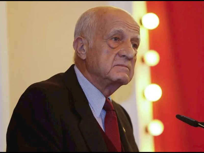 İnan Kıraç Emine Alangoya