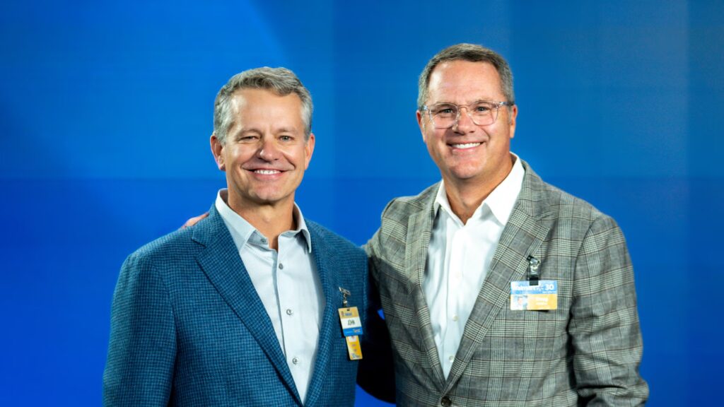 walmart ex ceo doug mcmillon and walmart new ceo john furner